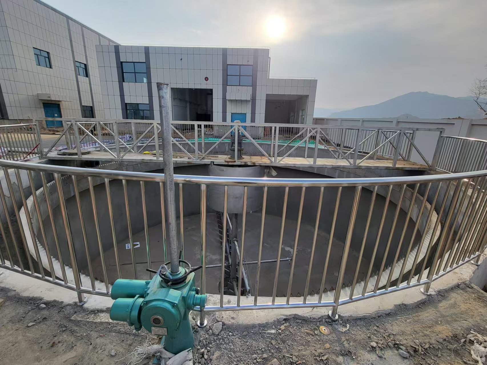 青海省海南州貴德縣山坪水廠擴(kuò)建項(xiàng)目(圖1) 1-2502061F540546.jpg